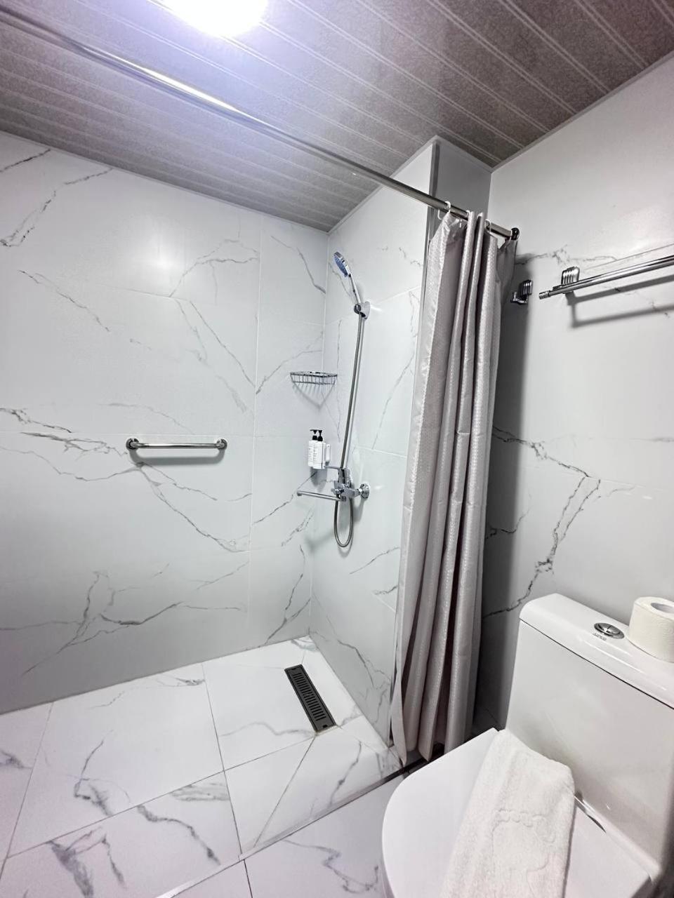 Beshchinor Hotel Ташкент Екстер'єр фото